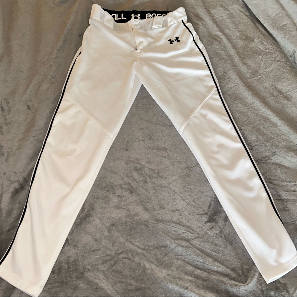 Under Armour White and Black Athletic Pants with Side Stripe